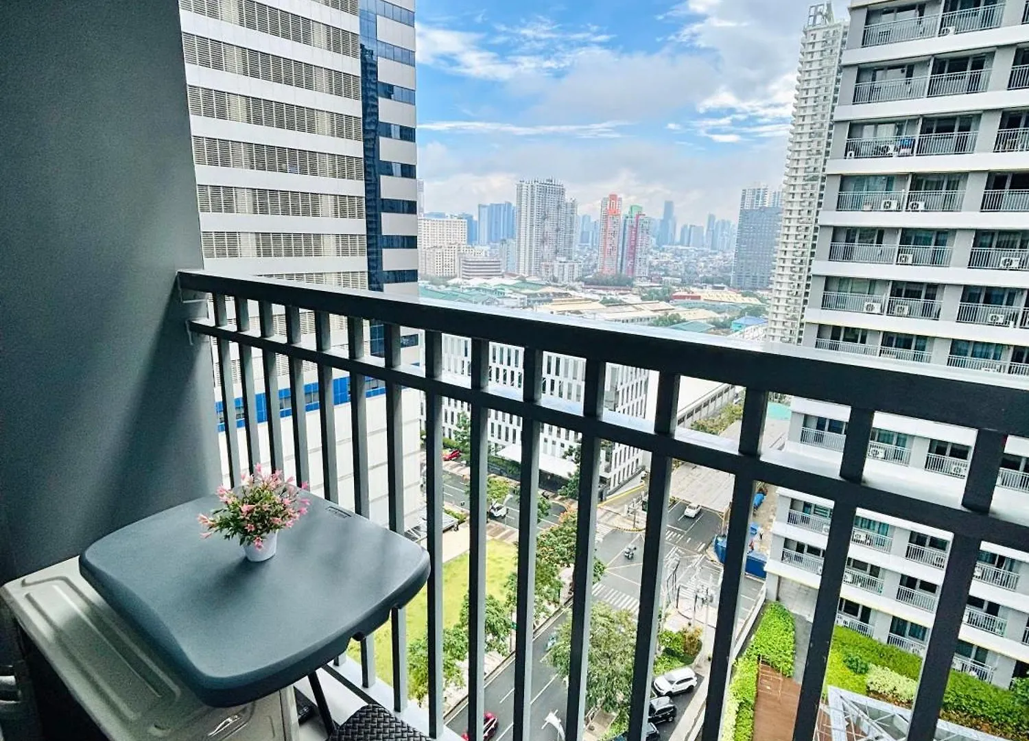 Serenitude Staycation By Khaila - Fame Residences Manila 0*,