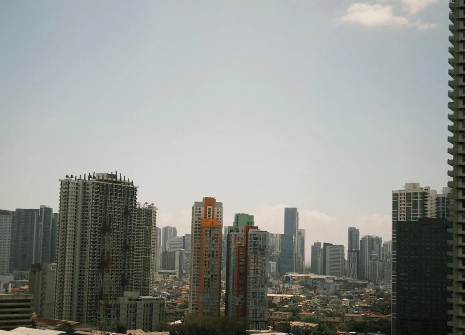 مانيلا Serenitude Staycation By Khaila - Fame Residences 0*,  الفلبين